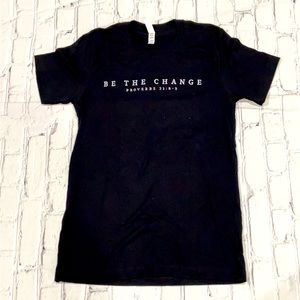 Be the Change s/s T-shirt - NWOT